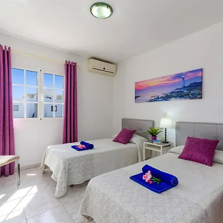 Villa Sol Lanzarote By Puerto del Carmen (Lanzarote)